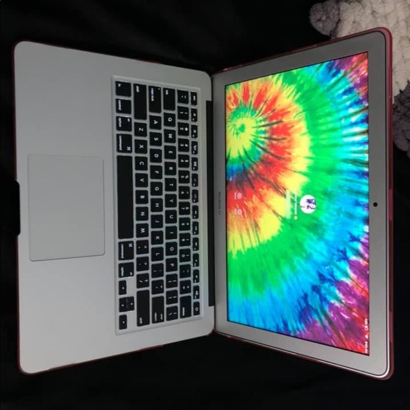 MacBook Air 13” - Picture 4 of 4